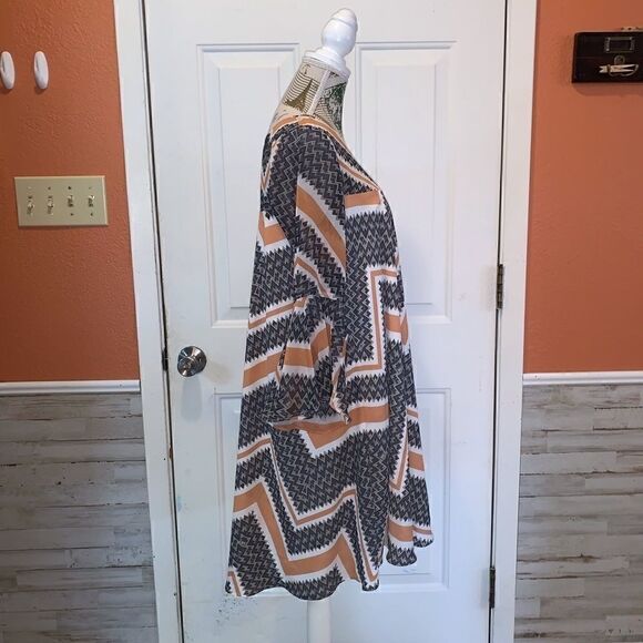 Adorable Paper Crown Endora Swing Dress ❣️ - Picture 5 of 7